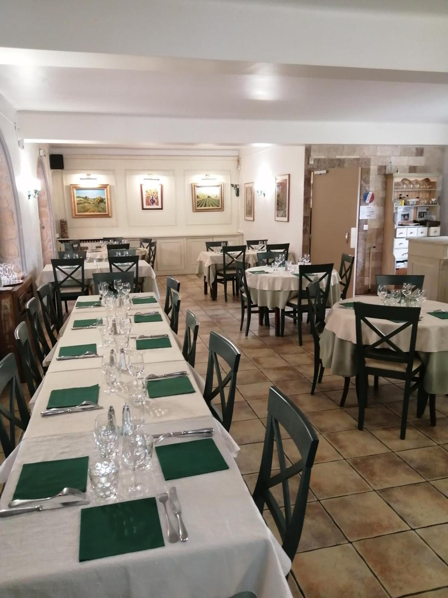 Auberge Les Aromes Грас Екстериор снимка